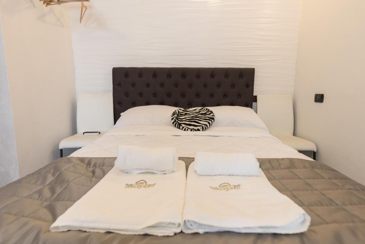 Prince's - Luxury * Rom